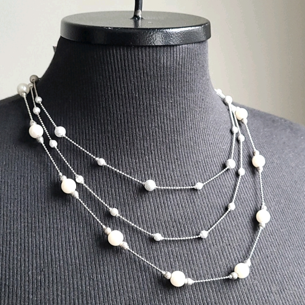Multi strand necklace